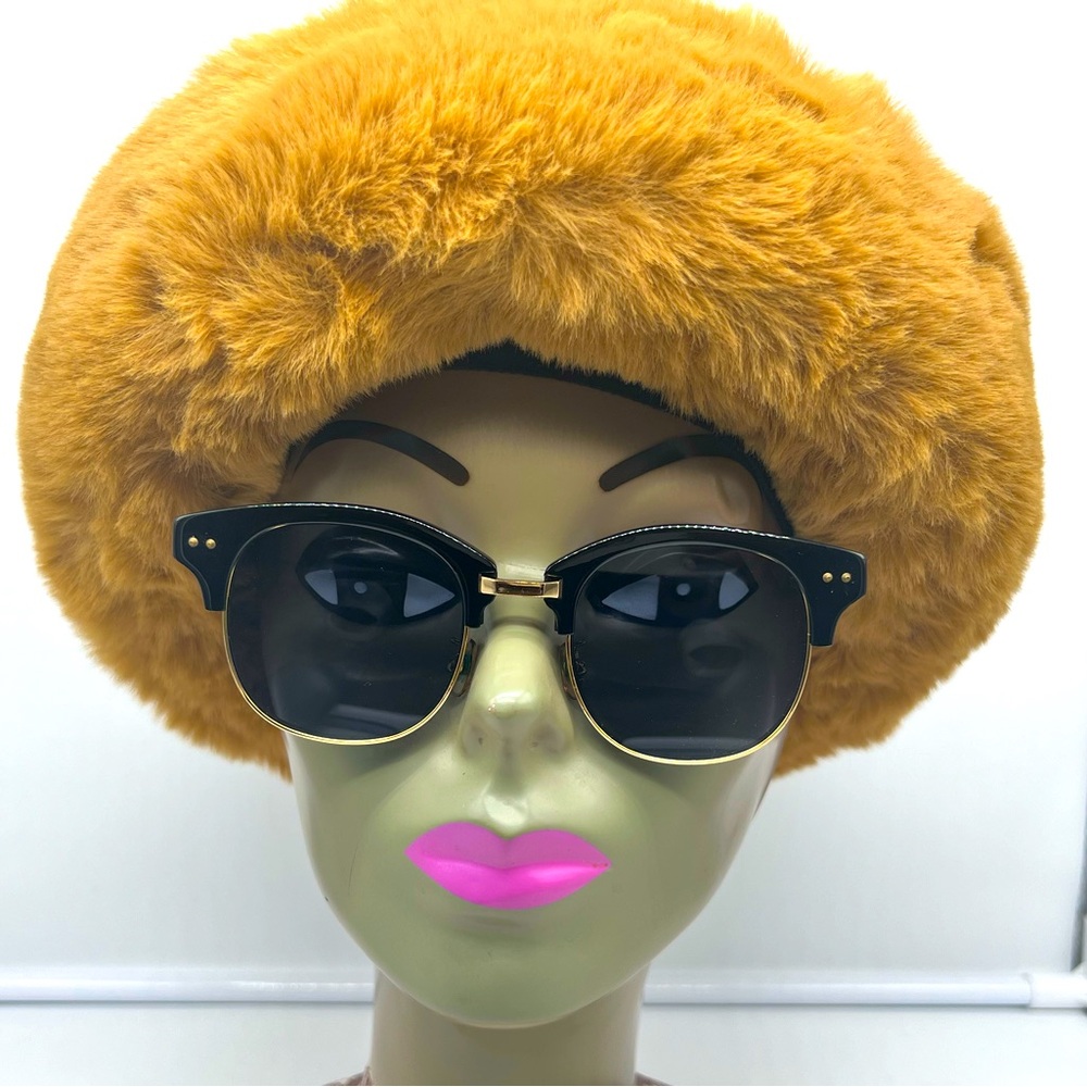 GENTLE MONSTER Second Boss Black Gold Square Unisex Sunglasses